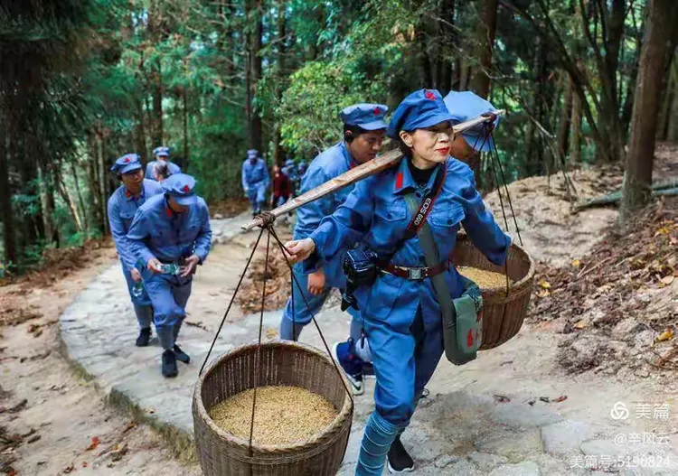 弘扬红军精神，重走长征之路